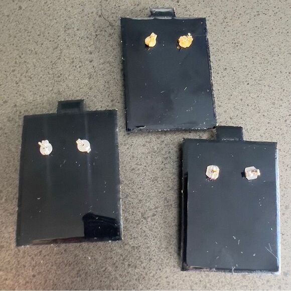 Elegant Set of Sparkling Earrings - Teardrop, Round, Heart Designs Crystals - Picture 8 of 8